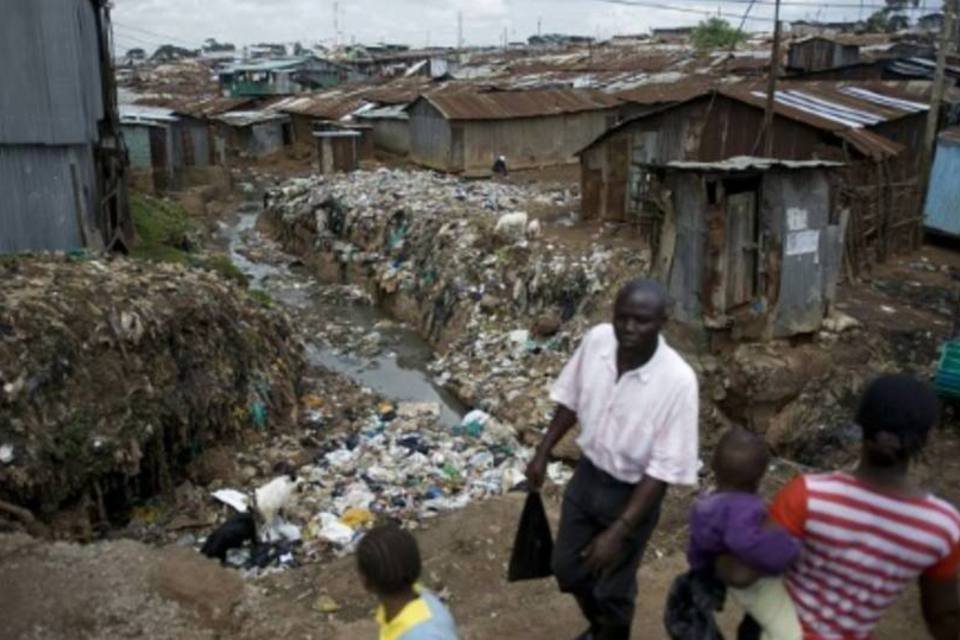 Pobreza diminui na África, mas continua alta, diz BM