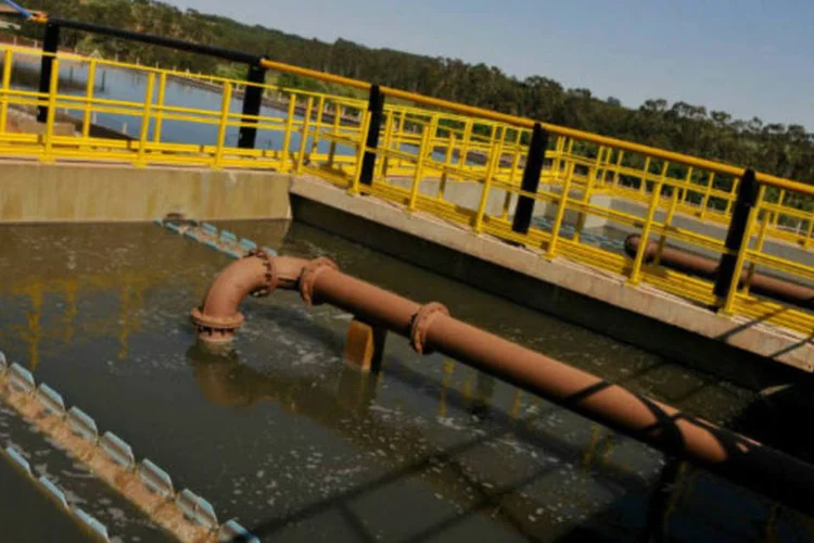 
	Esta&ccedil;&atilde;o de tratamento de esgoto: recursos vir&atilde;o do Banco Interamericano de Desenvolvimento (BID) e do Fundo Estadual de Compensa&ccedil;&atilde;o Ambiental (Fecam)
 (Divulgação/Sabesp)