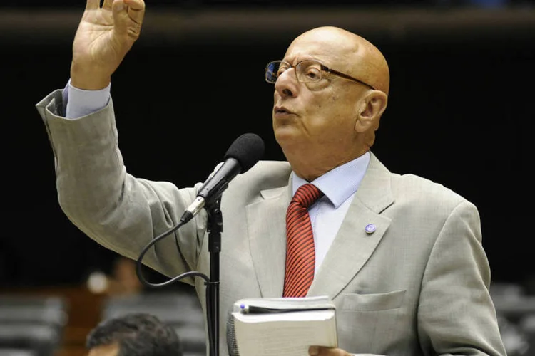 Amin: dava sinais de que votaria a favor do parecer pela admissibilidade da denúncia (Gustavo Lima/Agência Câmara)