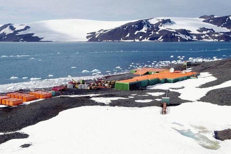 Reconstrução de estação na Antártida custará US$ 110,5 mi