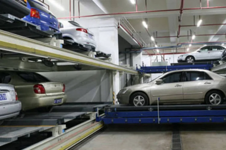 
	Estacionamento: Pequim est&aacute; construindo muitos destes estacionamentos ao lado de esta&ccedil;&otilde;es de metr&ocirc; e &ocirc;nibus para reduzir o n&uacute;mero de ve&iacute;culos particulares no centro da cidade
 (Divulgação / site Yeefung)