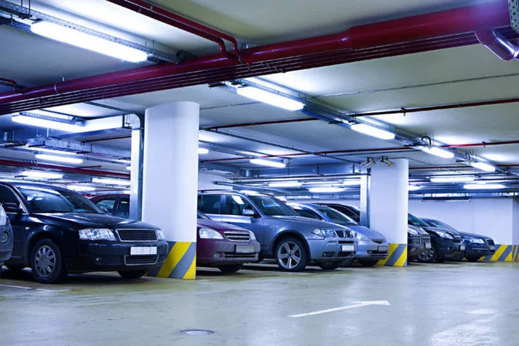 
	Estacionamento: o valor cobrado nos primeiros 15 minutos dever&aacute; ser o mesmo nas fra&ccedil;&otilde;es seguintes
 (Julia Saponova/Thinkstock)