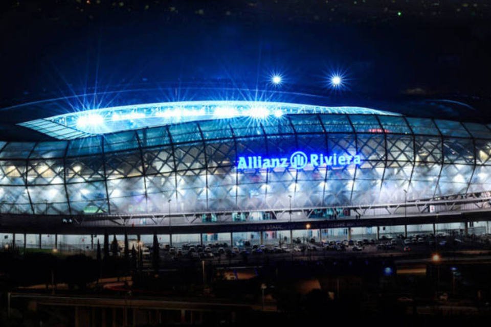 Os detalhes arquitetônicos de 6 estádios da Eurocopa
