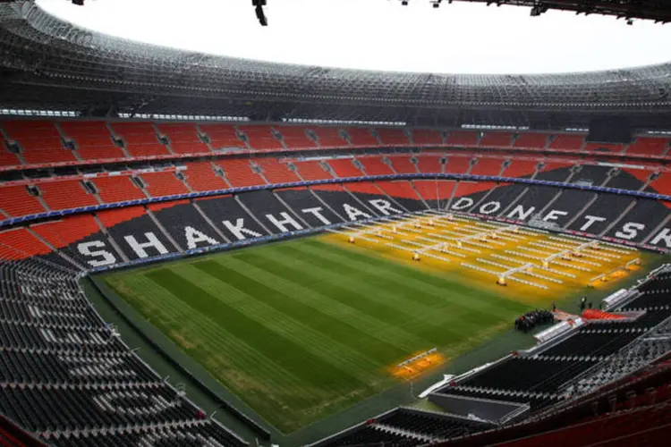 Vista do estádio Donbass Arena, do Shakhtar Donetsk, em uma foto de março de 2012 (Alex Livesey/Getty Images)