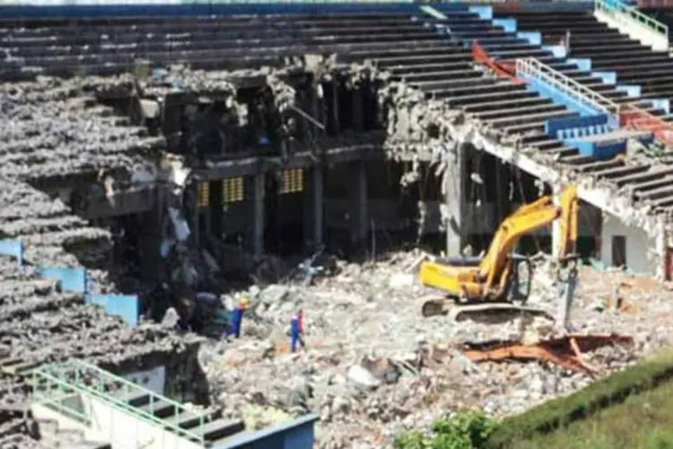 Estádio do Palmeiras em obras: capital paulista foi desclassificada por falta de infra-estrutura (Divulgação)