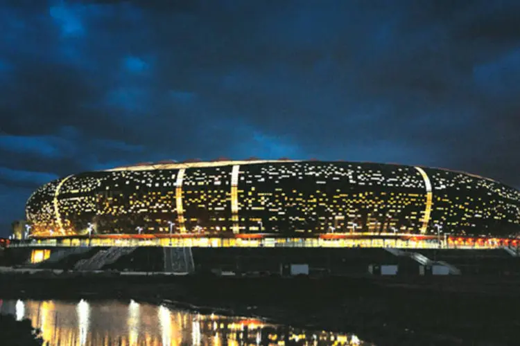 
	Est&aacute;dio Soccer City, em Johanesburgo: raras partidas de futebol depois do Mundial
 (Alexander Joe/AFP)