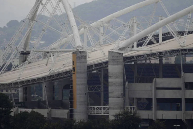 Estádio Olímpico João Havelange,: o engenheiro Marcos Vidigal, do consórcio responsável pela obra, formado pelas construtoras OAS e Odebrecht, explicou que os problemas com a cobertura foram detectados em 2007, quando foi retirada a ancoragem usada nas obras. (REUTERS/Ricardo Moraes)