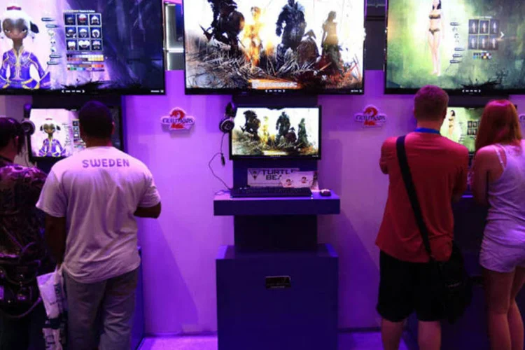 Estande do Twitch durante a Gamescom de 2014, em Colônia, na Alemanha (Krisztian Bocsi/Bloomberg)