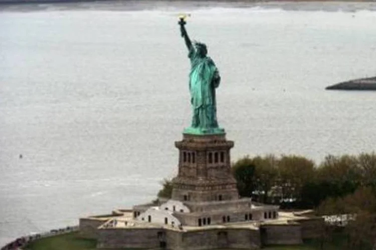 
	Est&aacute;tua da LIberdade, em Nova York: M&eacute;xico e Chile t&ecirc;m mais sucesso em ganhar o mundo do que o Brasil no momento
 (AFP)