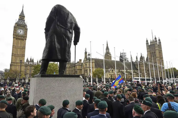 
	Churchill: &quot;por mais longa e dura que possa ser a fadiga, o Reino Unido nunca entrar&aacute; em negocia&ccedil;&otilde;es com Hitler&quot;
 (Toby Melville / Reuters)