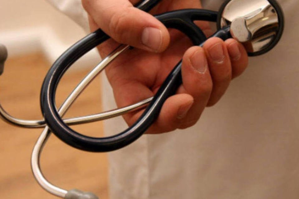 Médicos fazem manifestação no Rio por condições de trabalho