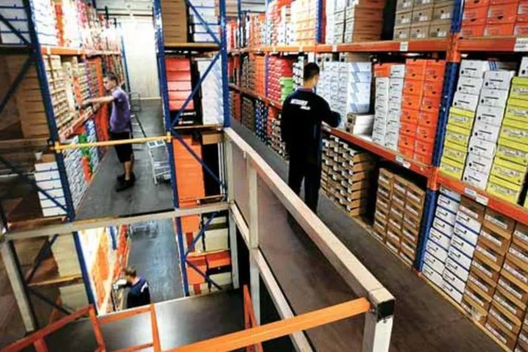 
	Estoque da Netshoes: listagem da empresa em bolsa pode acontecer no Brasil ou nos Estados Unidos
 (Alexandre Battibugli/EXAME.com)