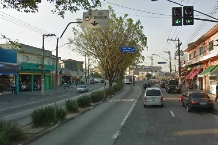 
	Estrada M&#39;boi-mirim: o trecho do corredor fiscalizado pelo tribunal foi dividido em duas etapas
 (Reprodução/Google Street View)
