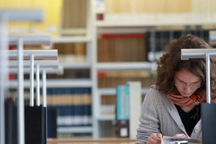 preparação para concurso público requer muito estudo (Getty Images)