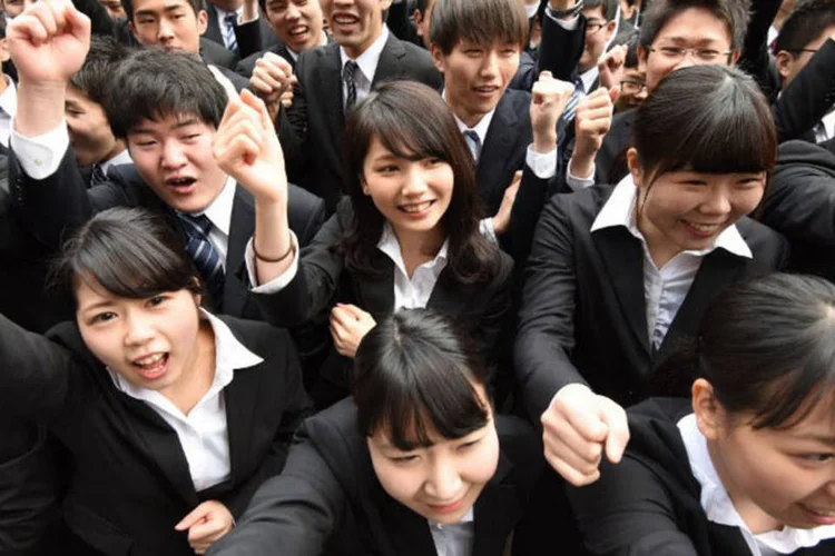 
	Jap&atilde;o: o decr&eacute;scimo populacional excedeu o volume de novos residentes estrangeiros nestes cinco anos
 (Toru Yamanaka / AFP)