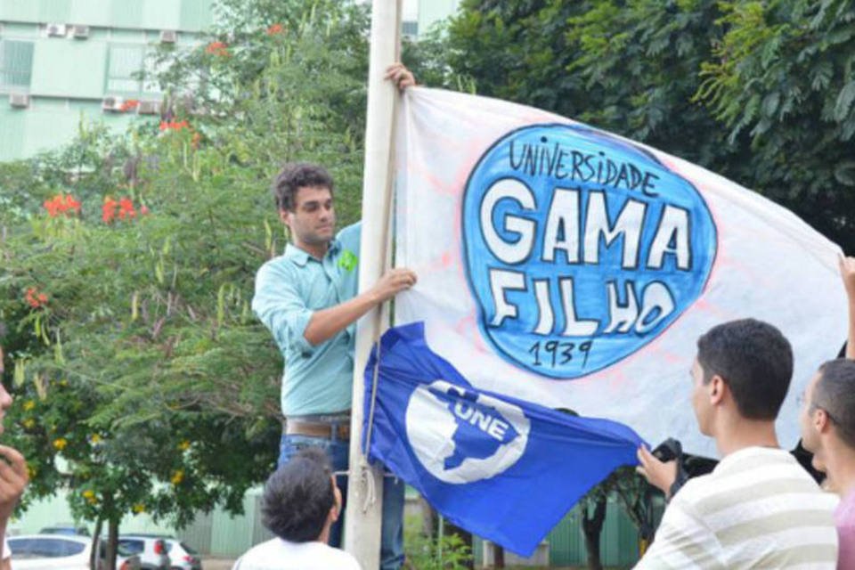 Alunos da Gama Filho são recebidos no Planalto