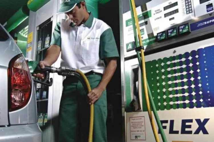 O impulso do preço do etanol não pode ser contido com a antecipação da safra de cana-de-açúcar, pois o excesso de chuvas impediu o início do processo de moagem (Petrobras/Divulgação)