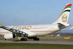 Imagem referente à matéria: Etihad, companhia aérea dos Emirados Árabes, deve voltar a voar para o Brasil