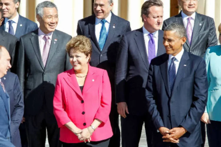 
	L&iacute;deres do G20: em seu comunicado final, membros do G20 consideram que recupera&ccedil;&atilde;o mundial &eacute; &quot;muito fr&aacute;gil&quot; e enfatizam &quot;desacelera&ccedil;&atilde;o do crescimento dos pa&iacute;ses emergentes&quot;
 (Roberto Stuckert Filho/PR)