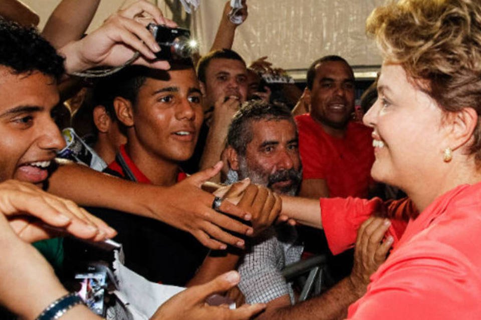 Popularizar imagem de Dilma vira estratégia de reeleição