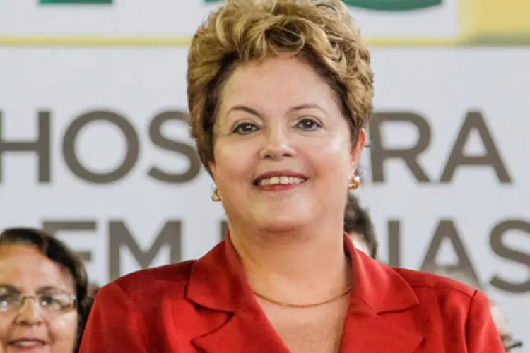 
	Presidente Dilma Rousseff: Dilma disse que o PAC 3 ser&aacute; lan&ccedil;ado &quot;l&aacute; por agosto, eu acredito&quot;
 (Roberto Stuckert Filho/PR)