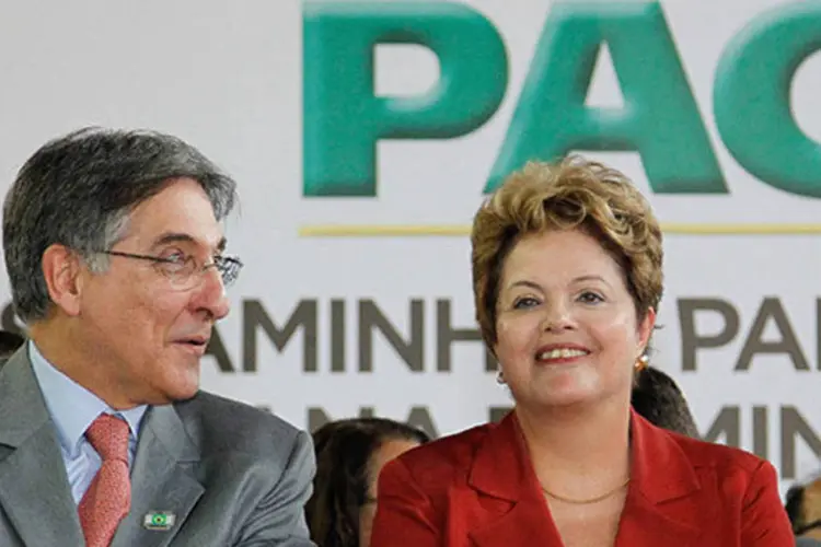 
	Dilma anuncia de investimentos do PAC 2 Mobilidade Urbana: a presidente disse ainda que a quest&atilde;o da mobilidade urbana &eacute; um compromisso social e econ&ocirc;mico de seu governo
 (Roberto Stuckert Filho/PR)