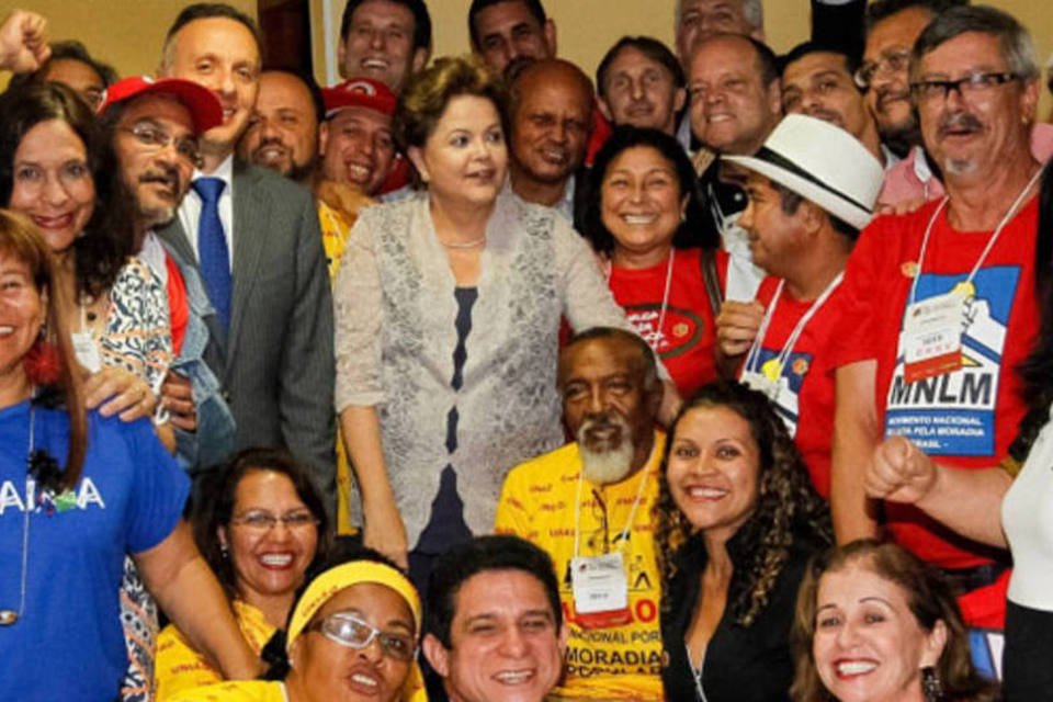 Dilma destaca conquistas dela e legado de Lula