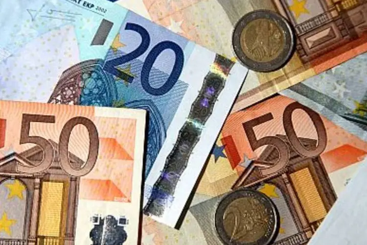 Euro: grupo especial liderado pelo presidente do Conselho avançará na redação de um relatório de propostas sobre a disciplina orçamentária  (.)