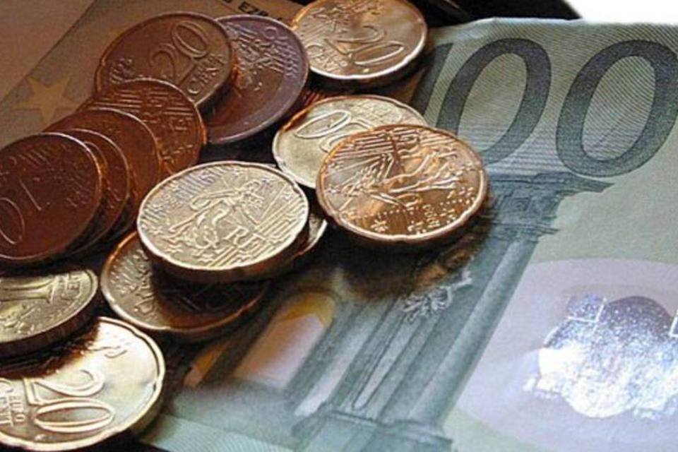 BCE aumenta compra de dívida pública para US$ 2,6 bi