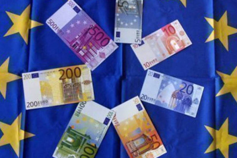 Crise do Euro pode acabar em 2 ou 3 anos, diz chefe do fundo de resgate do bloco