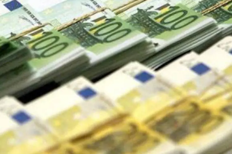 Do total obtido, 805 milhões de euros foram arrecadados com os títulos a três meses e 2,136 bilhões de euros nos títulos a seis meses (Pedro Armestre/AFP)