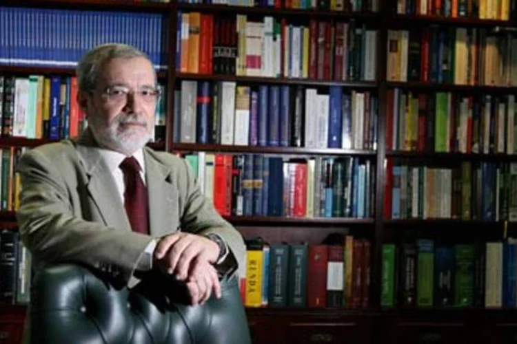 Everardo Maciel: "O dinheiro é covarde" (Bússola/Reprodução)