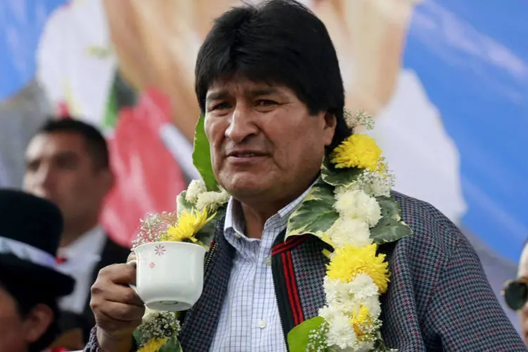 
	Evo Morales: segundo a contagem oficial, ap&oacute;s a apura&ccedil;&atilde;o de 99,72% dos votos, o &quot;n&atilde;o&quot; venceu com 51,30%, contra 48,70% para o &quot;sim&quot;
 (David Mercado / Reuters)