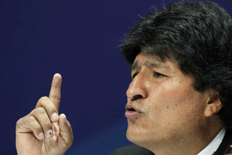 Evo Morales: "é uma conspiração, uma conspiração dos Estados Unidos... e vamos defender as democracias da América Latina" (Juan Carlos Ulate/Reuters)