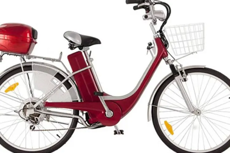 A empresa monta aproximadamente 50 bicicletas por mês, em três formatos  (Divulgação)