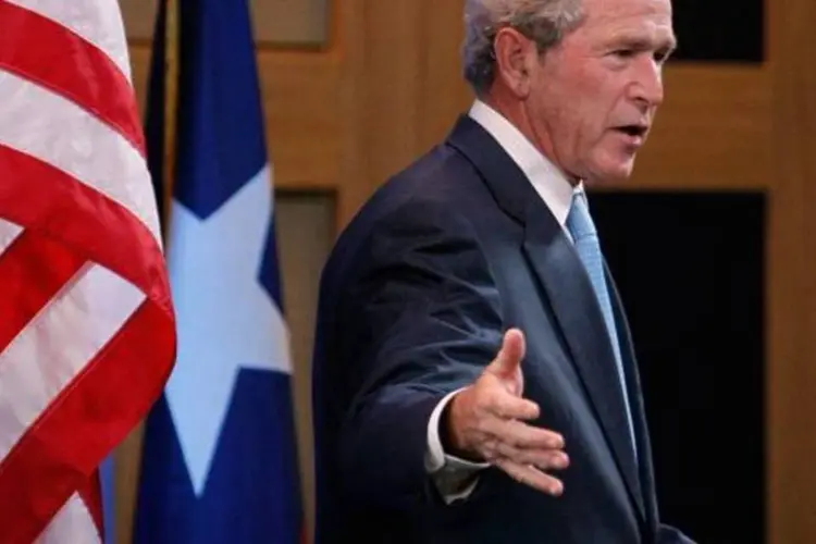 George W. Bush não acompanhará o presidente, que fez anunciou a morte do terrorista Osama bin Laden, responsável pelo atentado (Tom Pennington/Getty Images)