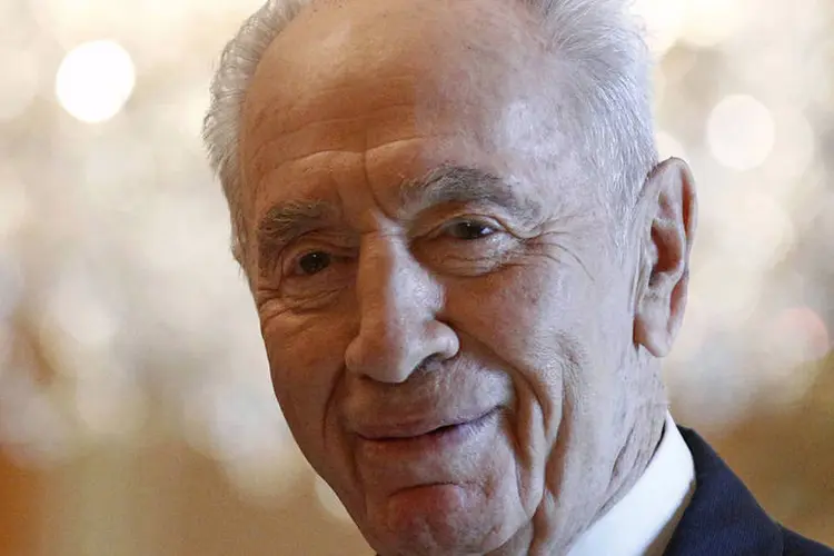 
	Shimon Peres: ele obteve em 1994 o pr&ecirc;mio Nobel da Paz ap&oacute;s a assinatura dos Acordos de Oslo com os palestinos
 (Chris Wattie / Reuters)
