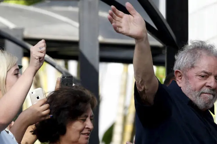 
	Lula: segundo o Instituto Lula, o ex-presidente ainda n&atilde;o decidiu se vai disputar a Presid&ecirc;ncia pela sexta vez.
 (Paulo Whitaker / Reuters)