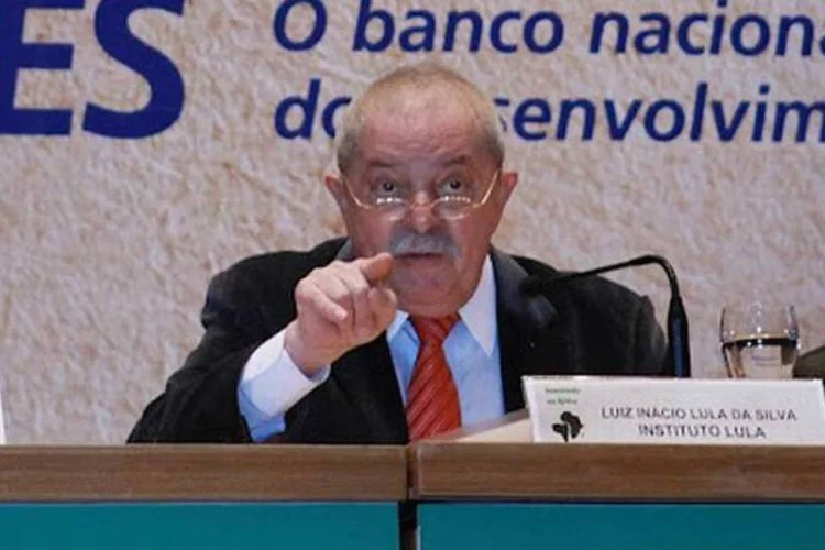 Por enquanto, a estratégia da oposição é não levar este assunto para a CPI do Cachoeira para não contaminá-la (Ricardo Stuckert/Instituto Lula)