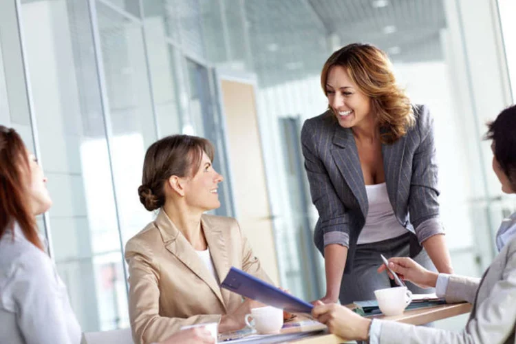 Executivas: mulheres avaliadas apresentavam mais empatia do que os homens (Thinkstock)