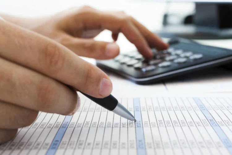 
	Investiga&ccedil;&atilde;o: a Susep instaurou inqu&eacute;rito para apurar a liquida&ccedil;&atilde;o extrajudicial das seguradoras Confian&ccedil;a Seguros e Federal de Seguros
 (Minerva Studio/Thinkstock)