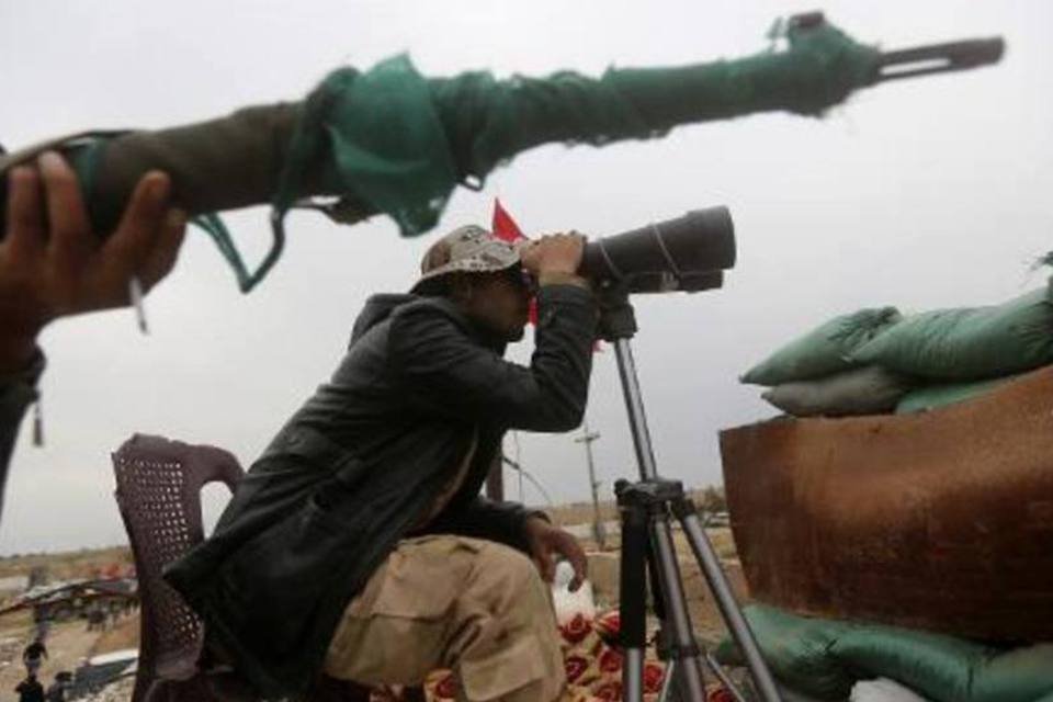 Forças iraquianas retomam sede do governo em Tikrit