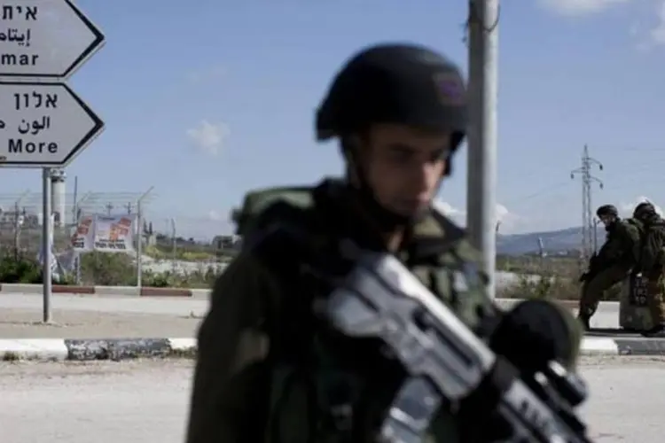 Exército de Israel: alertas de foguete foram acionados logo cedo em assentamentos israelenses no Vale do Jordão, na Cisjordânia ocupada (Uriel Sinai/Getty Images)