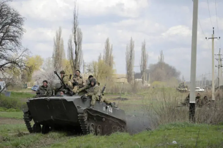 Exército Ucraniano: incidente ressalta a persistência dos separatistas russos, apesar da ofensiva policial-militar do governo contra os rebeldes armados (Maks Levin/Reuters)