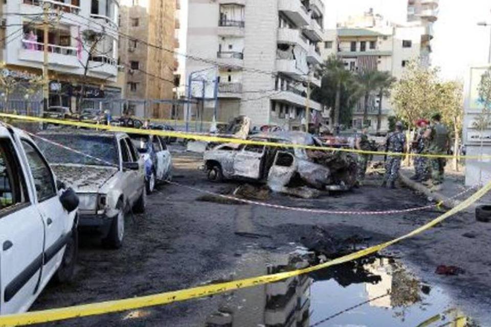 Explosão durante uma revista em um hotel de Beirute fere 10