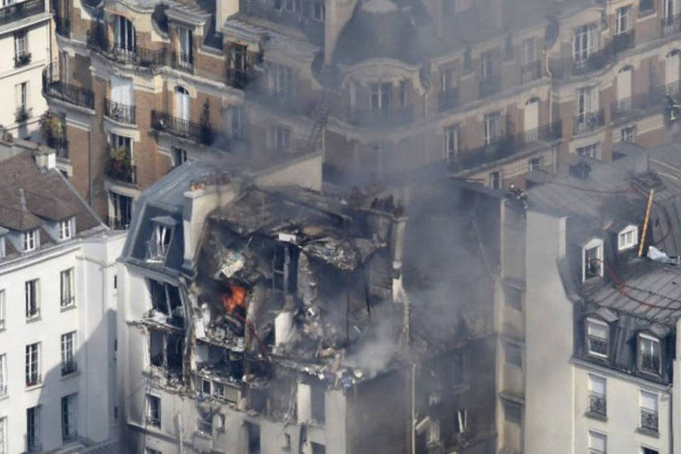 Explosão de gás em edifício de Paris deixam oito feridos
