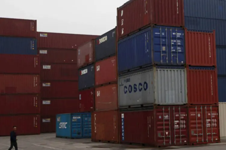 
	Containers: nas 3 primeiras semanas de dezembro, as exporta&ccedil;&otilde;es foram de US$ 12,719 bilh&otilde;es
 (REUTER/Aly Song)