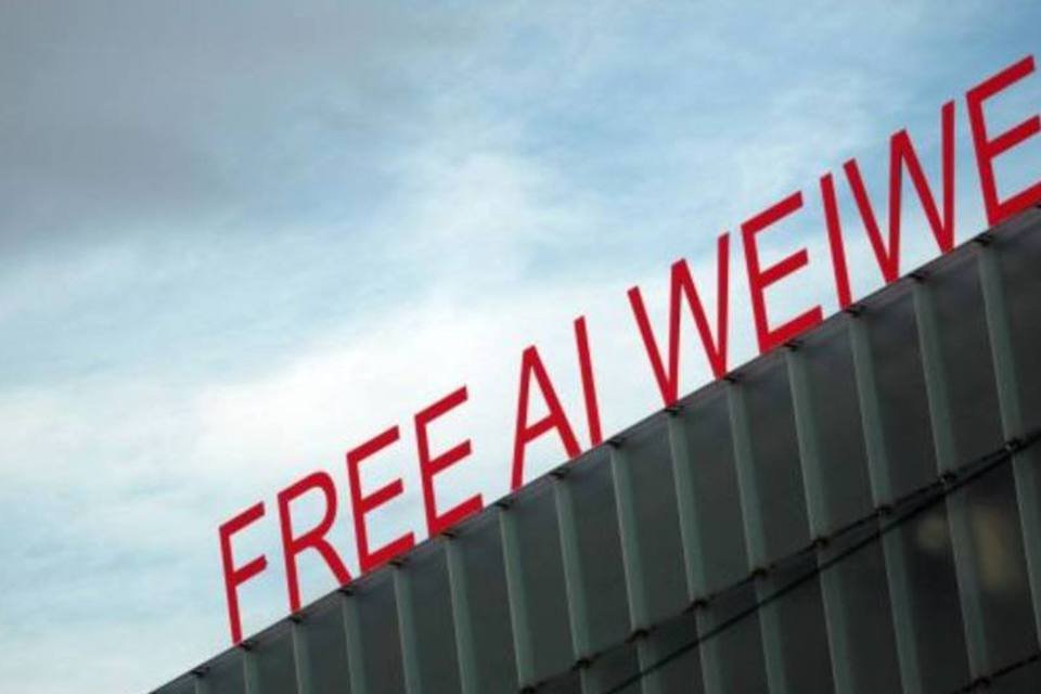 Exposição de arquitetura de Ai Weiwei vira protesto na Áustria