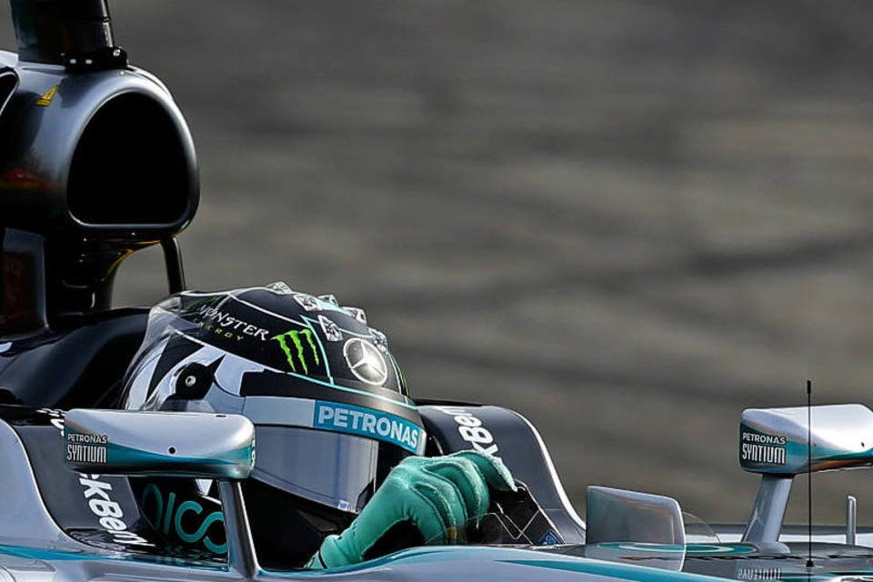 Rosberg fatura 7ª pole do ano e Massa larga em 9º