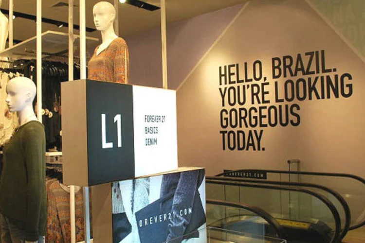 
	Forever 21 no shopping Morumbi, em S&atilde;o Paulo: produtos em falta e n&atilde;o h&aacute; previs&atilde;o de normaliza&ccedil;&atilde;o
 (Julia Carvalho/EXAME.com)